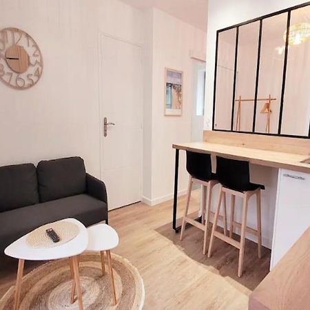 Appartement Neuf Rdc Avec Terrasse A Vannes Centre Luaran gambar