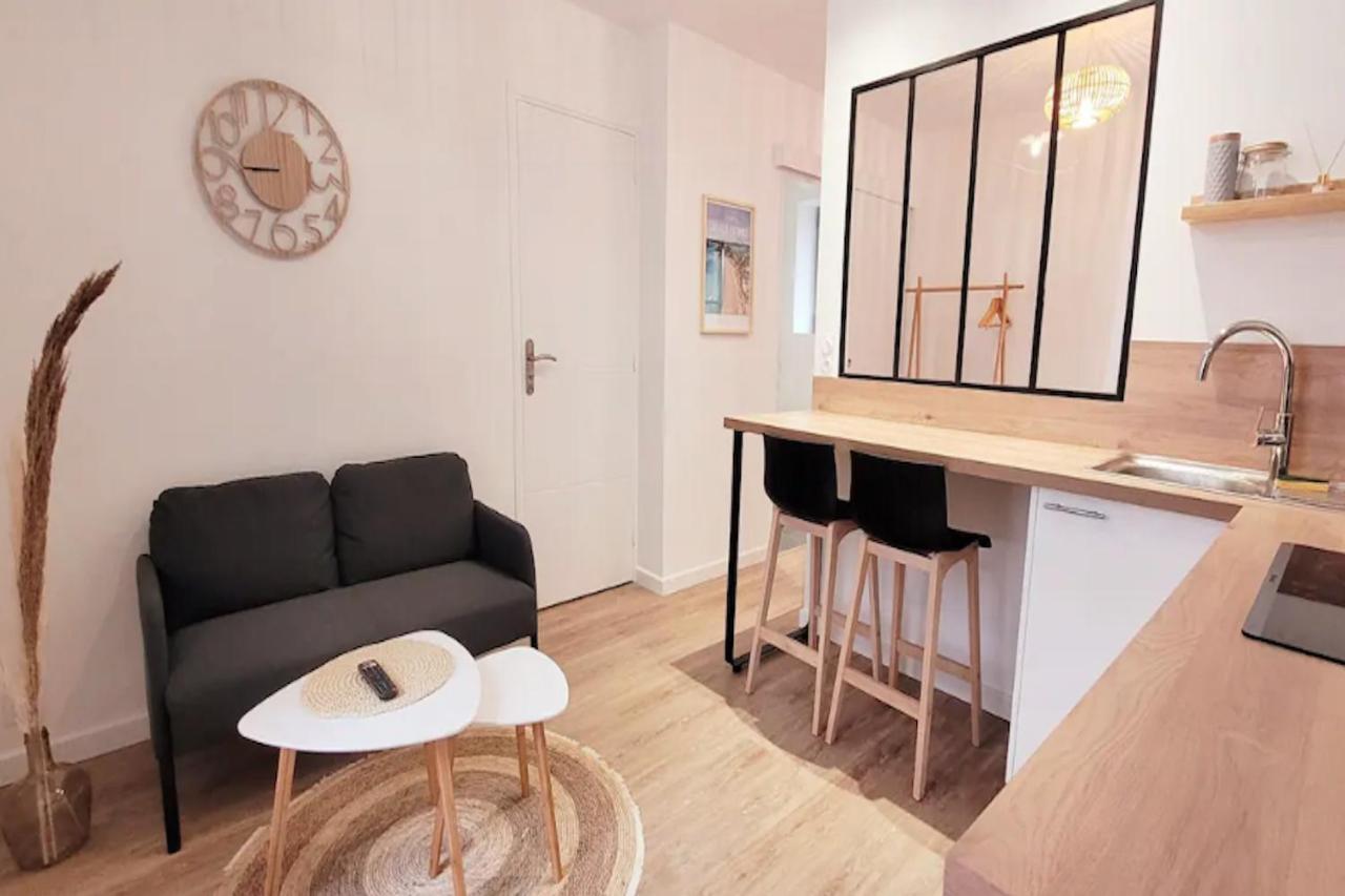 Appartement Neuf Rdc Avec Terrasse A Vannes Centre Luaran gambar